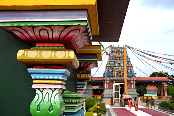 Visit beautiful Nadi temple